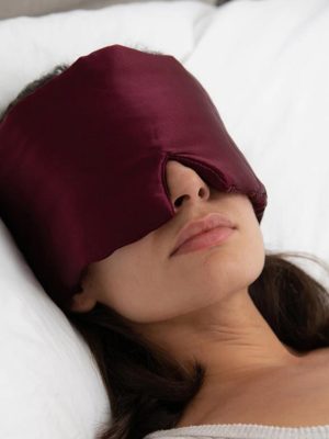 Large size 100% Pure mulberry silk 22mm eyelash extension silk eye mask with 2cm deep eye socker